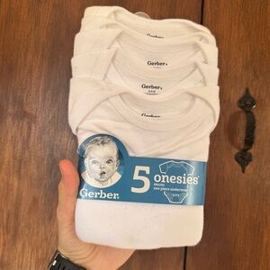 Gerber Baby Onesies 6-9 months